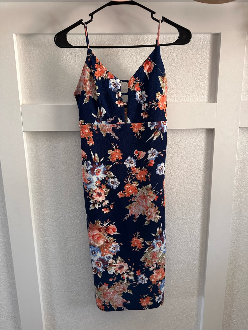 Forever 21 Navy Floral Spaghetti-Strap Midi Dress